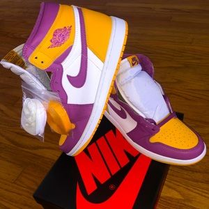 Nike Air Jordan 1 Retro High OG 555088 706 Brotherhood Gold/Bordeaux Sz 9.5 NIB